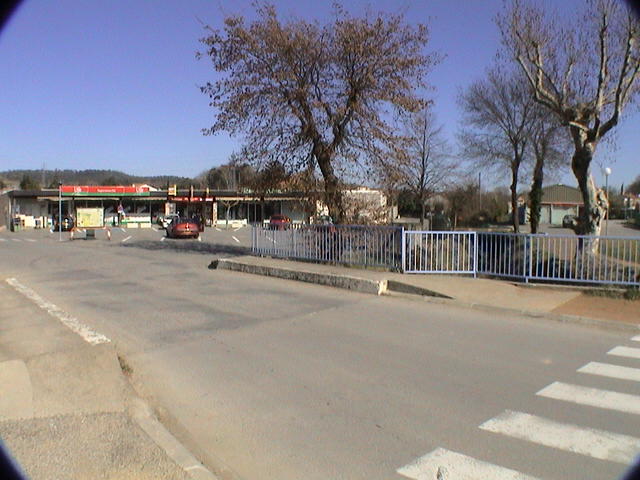 Le pont des commerces